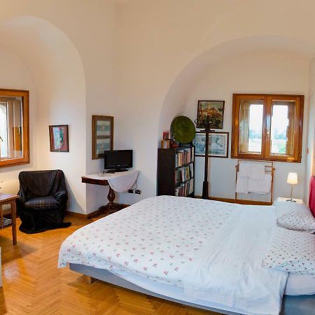 La Torre Di Ro Bed & Breakfast Napoli Dış mekan fotoğraf